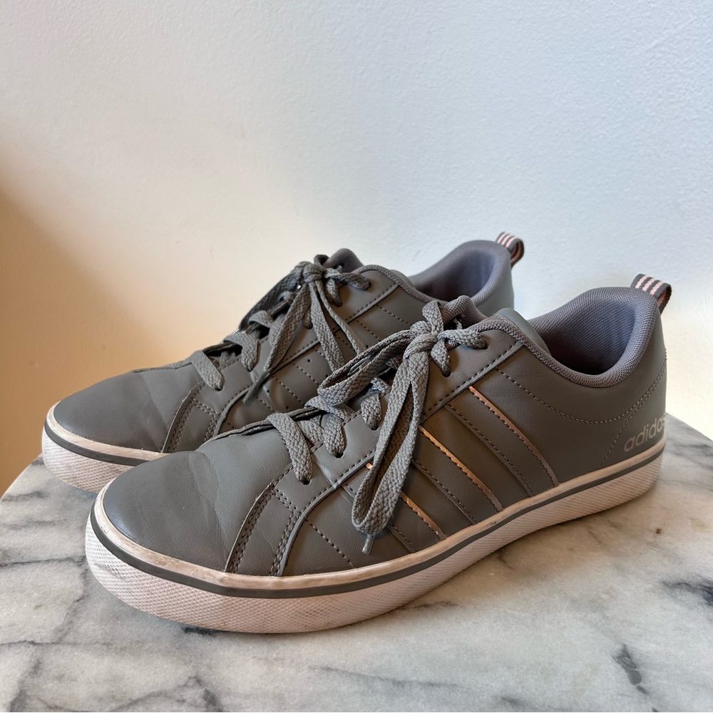 Adidas Sneakers Size 8.5